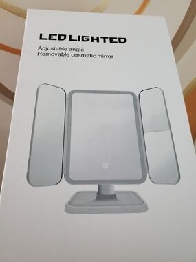 LED Trifold Lighted Adjustable Cosmetic Mirror - White